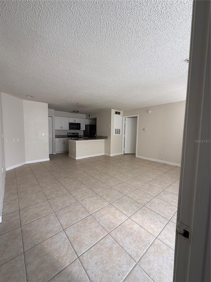 Image 8 of 51 For 2201 Key West Court 314