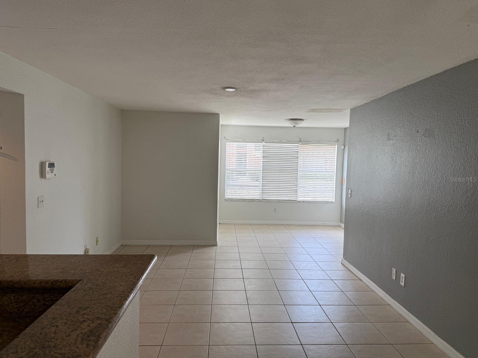 Image 16 of 23 For 5112 Conroy Road 311