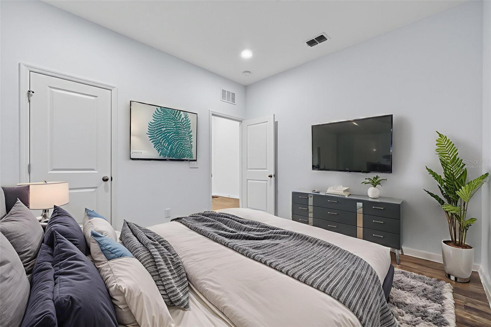 Image 30 of 64 For 1143 Sheri Drive