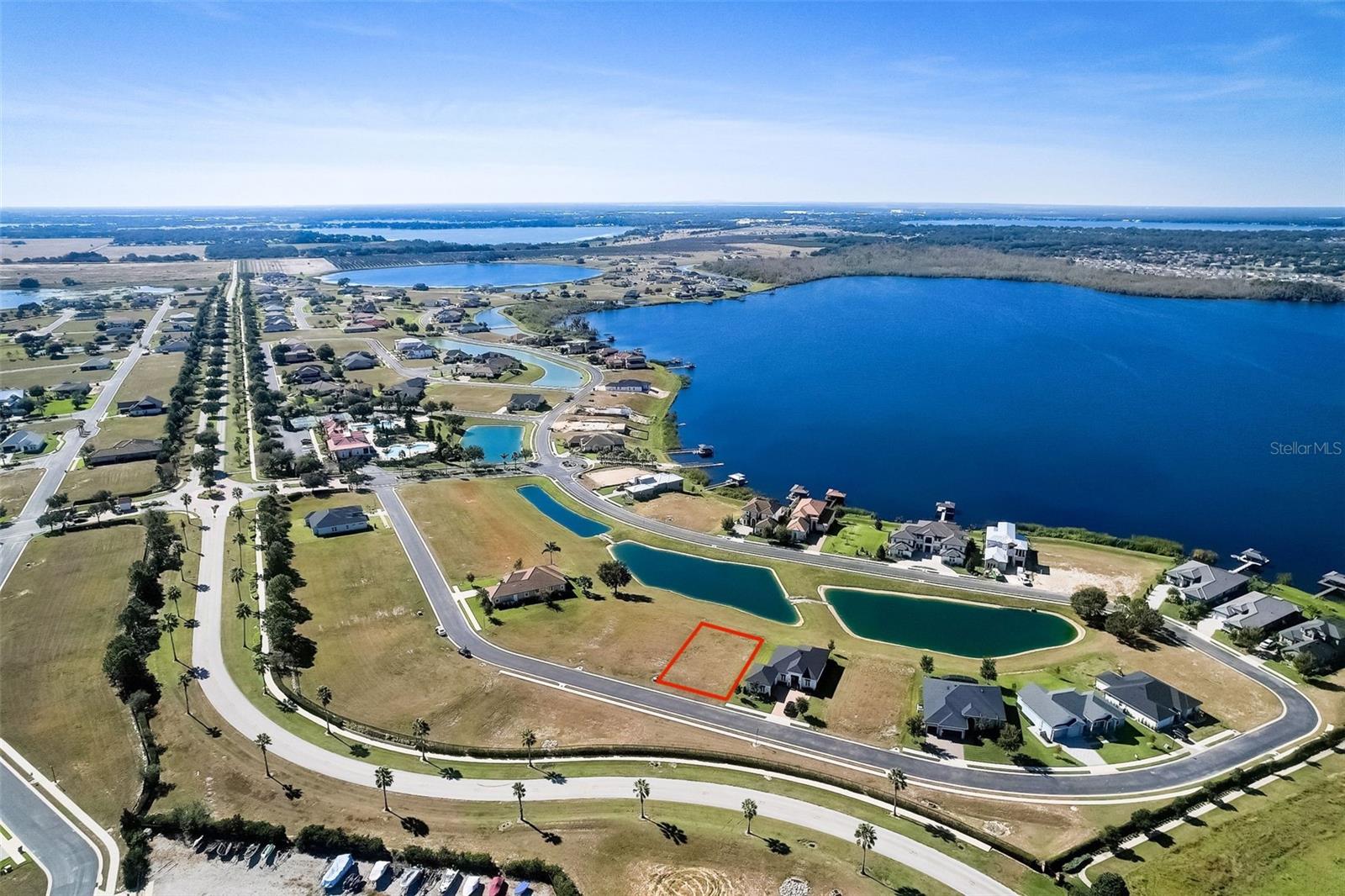 Image 3 of 43 For 804 Waterfern Trail Drive