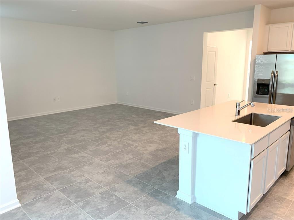 Image 8 of 21 For 1374 Brentwood Drive