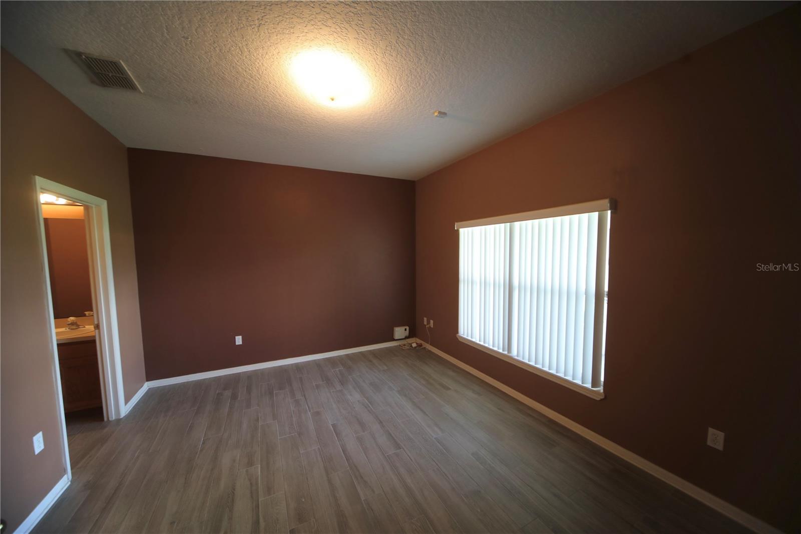Image 12 of 22 For 7711 Dryden  