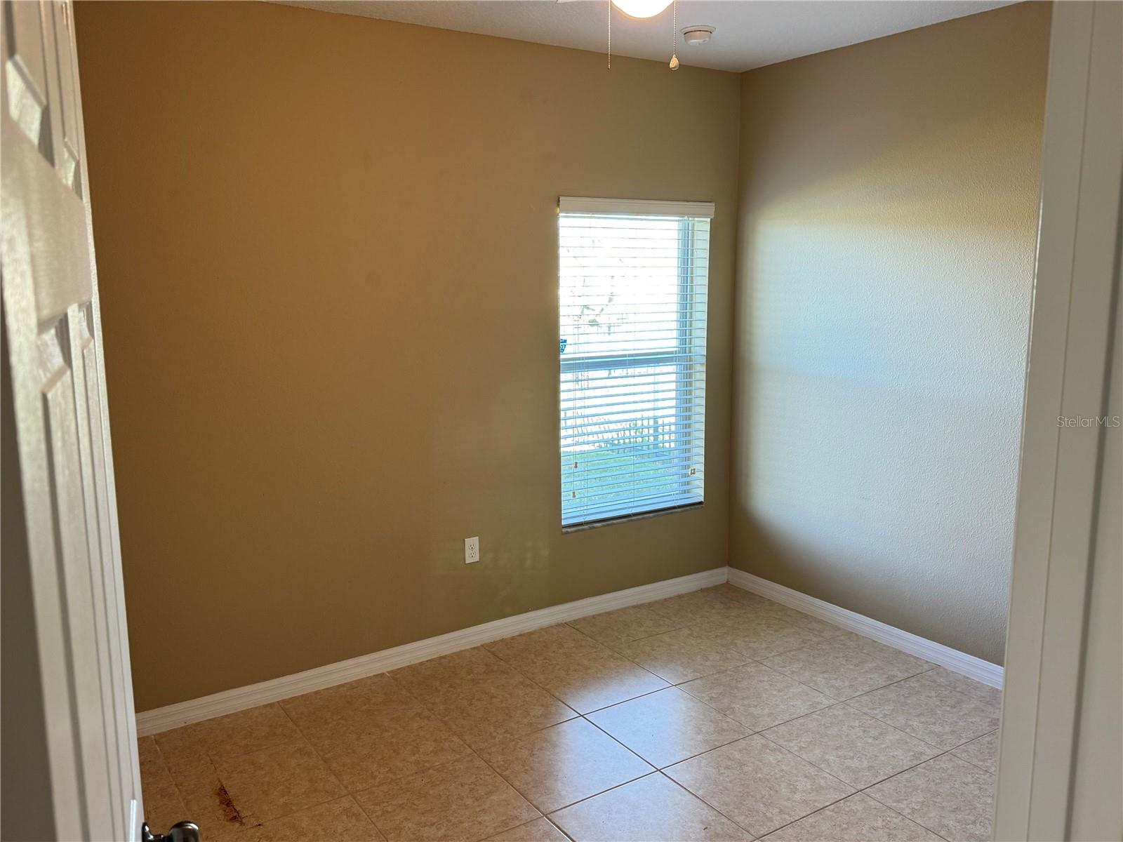 Image 11 of 20 For 4026 Marina Isle Drive