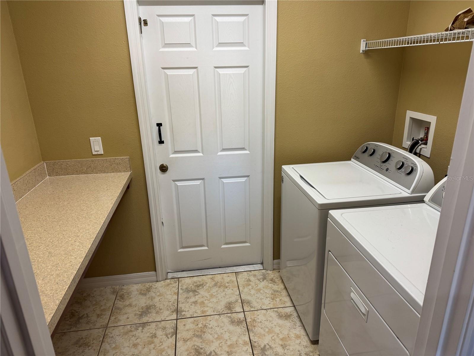 Image 15 of 20 For 4026 Marina Isle Drive