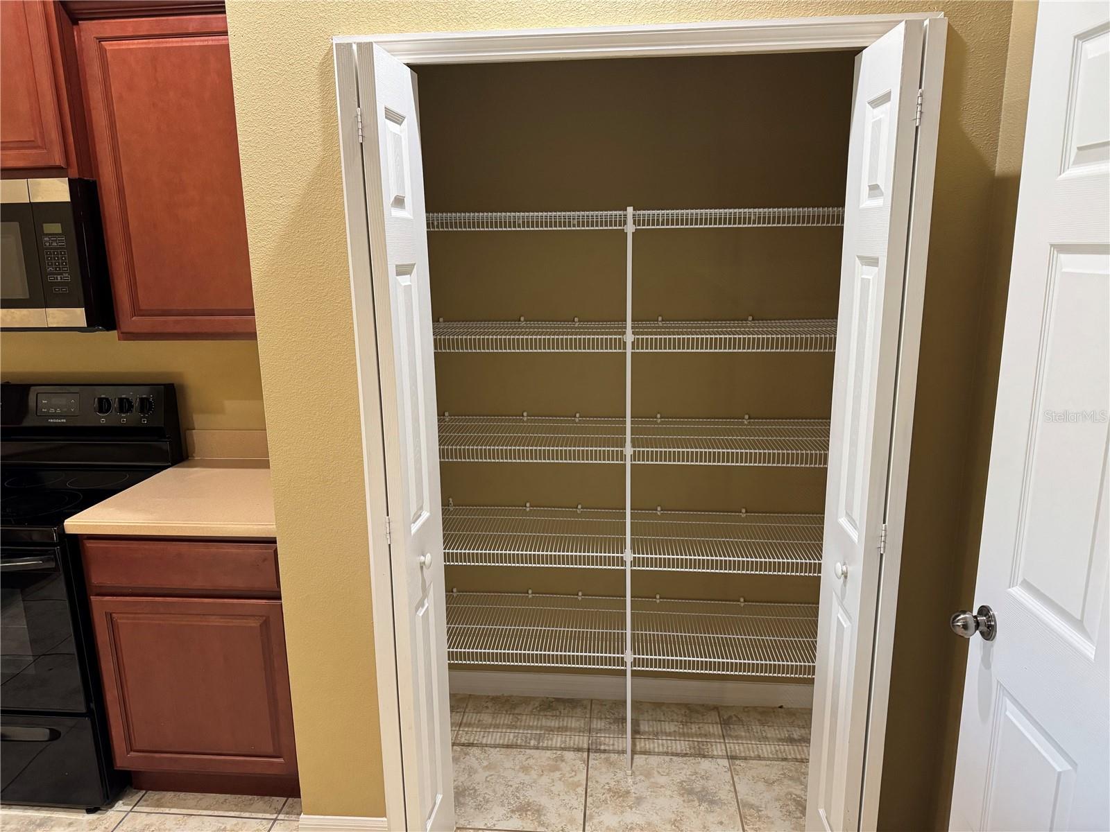 Image 5 of 20 For 4026 Marina Isle Drive