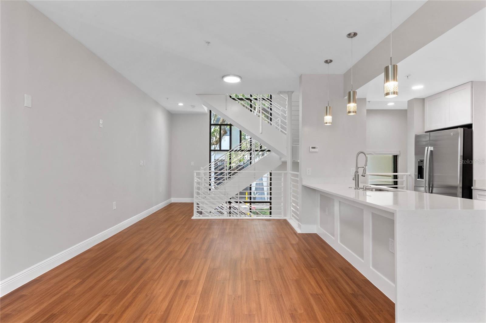 Image 14 of 42 For 460 Jackson Street 3