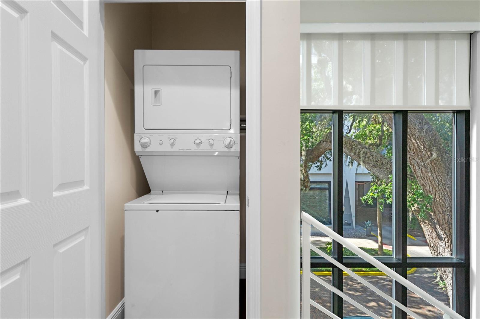 Image 21 of 42 For 460 Jackson Street 3