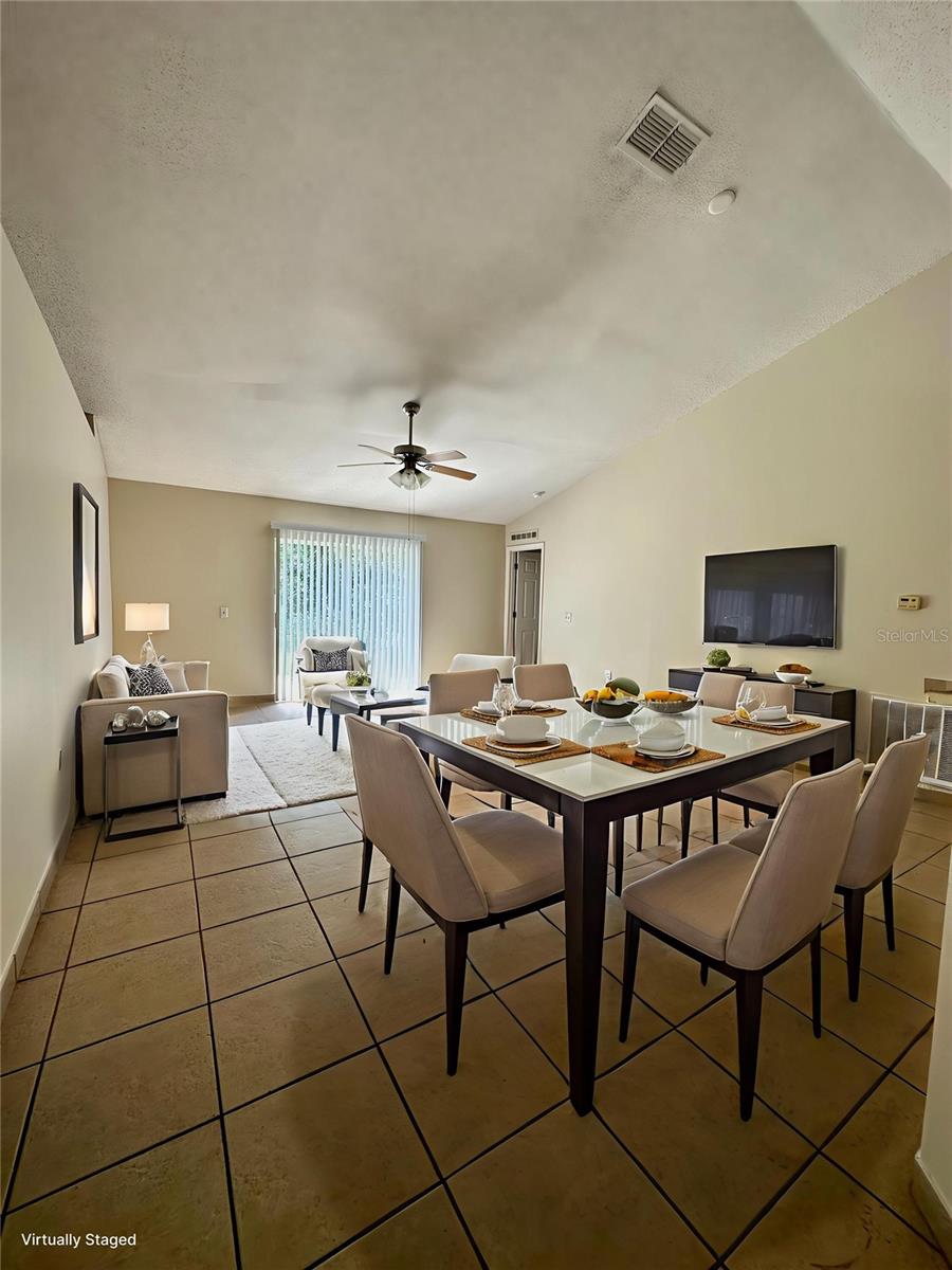 Image 2 of 22 For 1112 Chesterfield Court