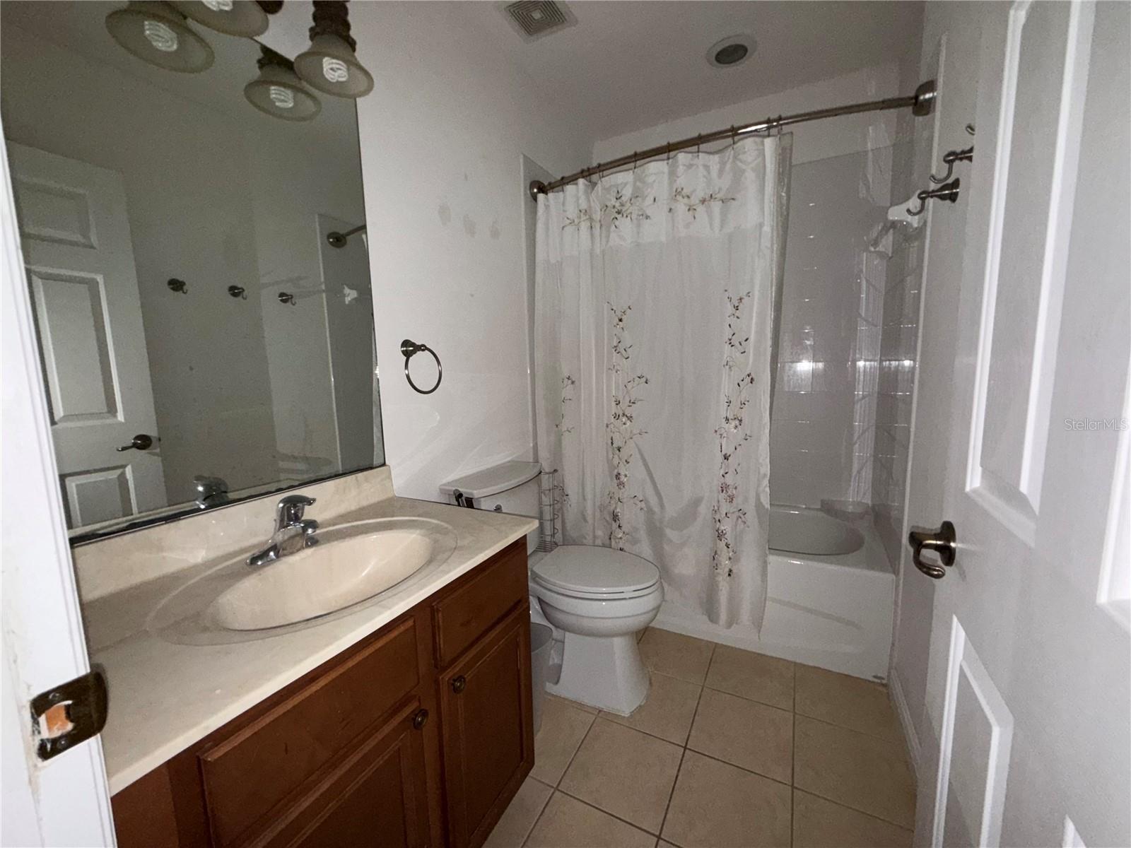 Image 19 of 33 For 3353 Antica Street