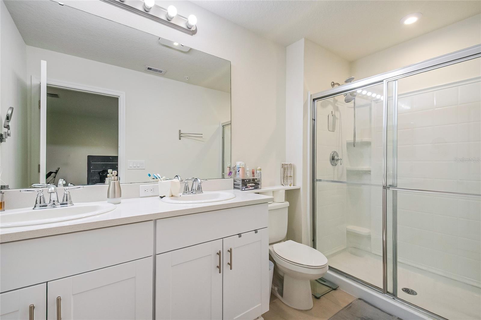 Image 38 of 50 For 2121 Crystal Bell Street