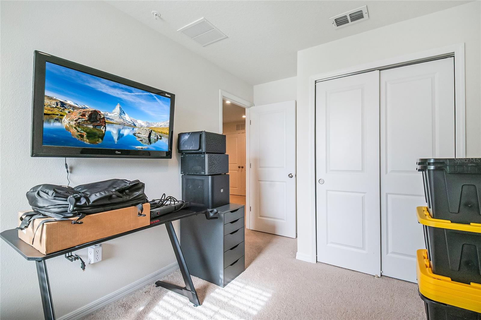 Image 42 of 50 For 2121 Crystal Bell Street