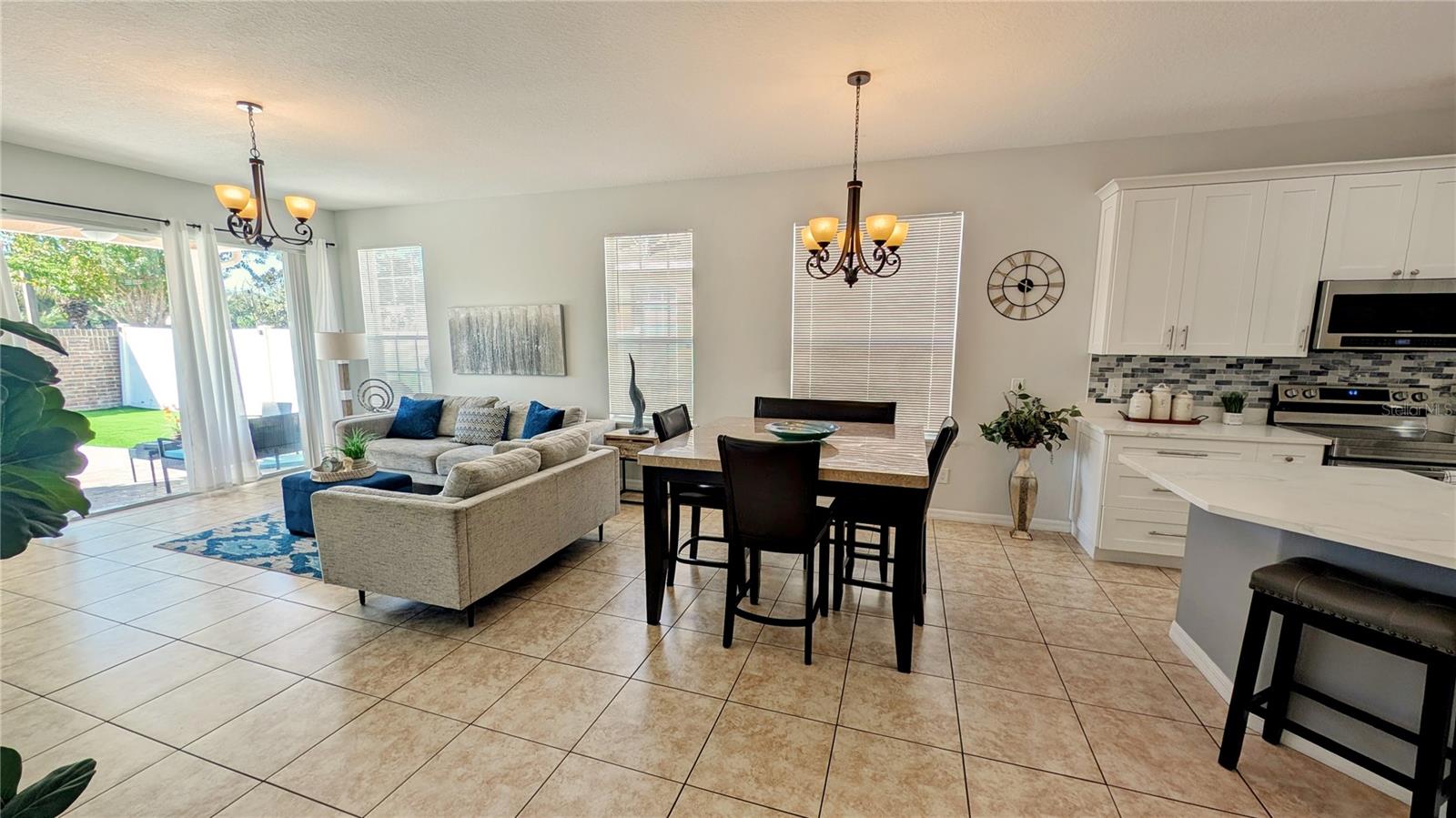 Image 12 of 23 For 2212 Stone Lake Court