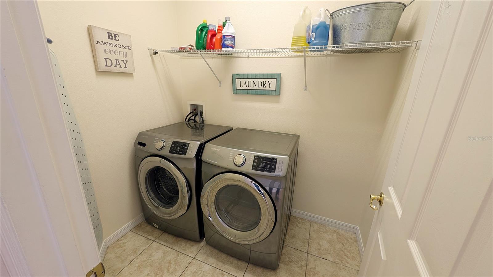 Image 18 of 23 For 2212 Stone Lake Court