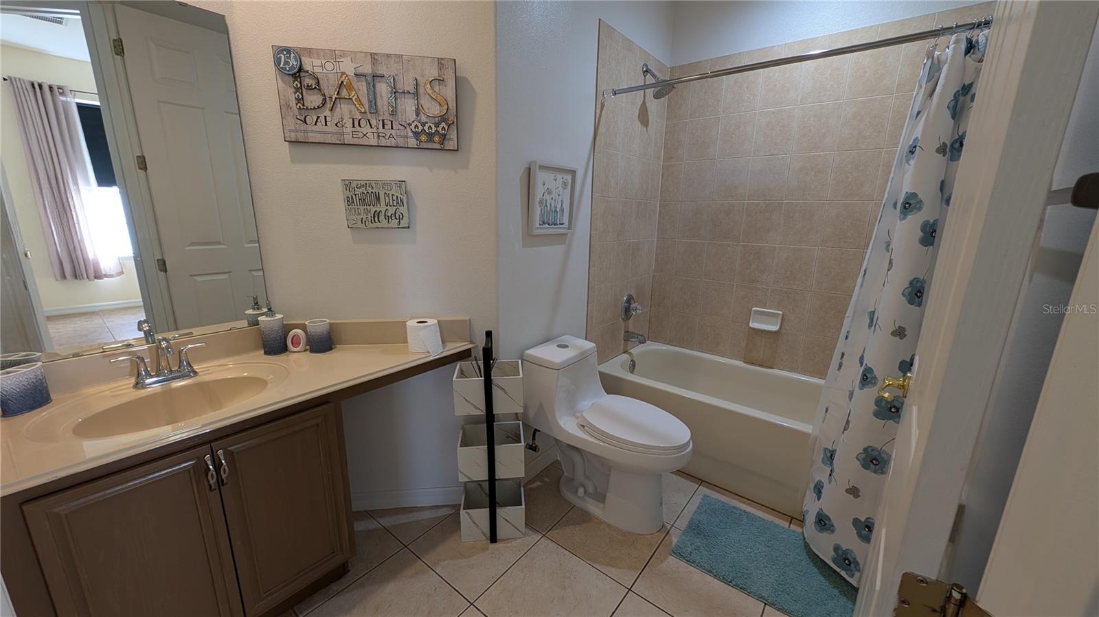 Image 19 of 23 For 2212 Stone Lake Court