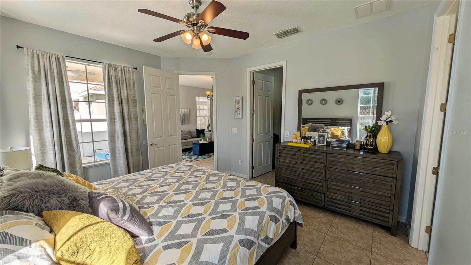 Image 7 of 23 For 2212 Stone Lake Court