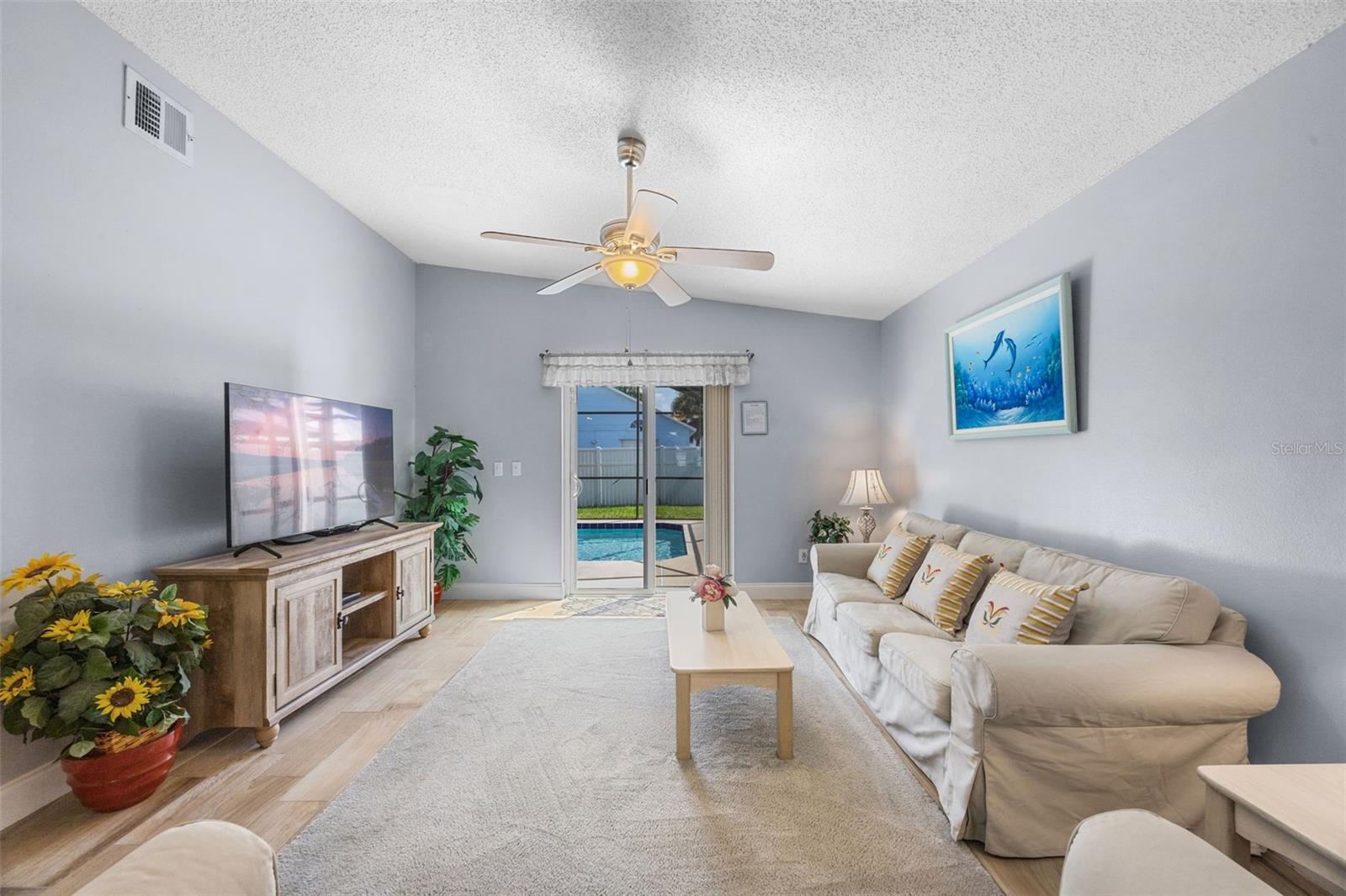 Image 17 of 72 For 4729 Windwood Drive