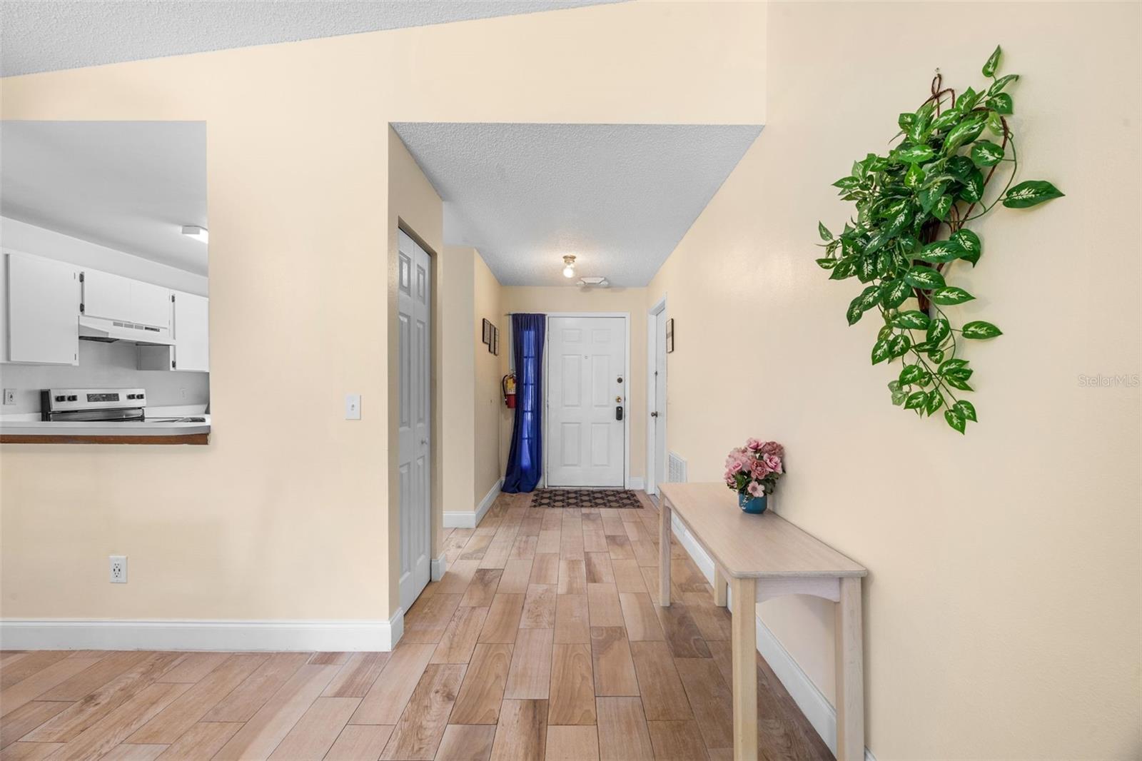 Image 23 of 72 For 4729 Windwood Drive