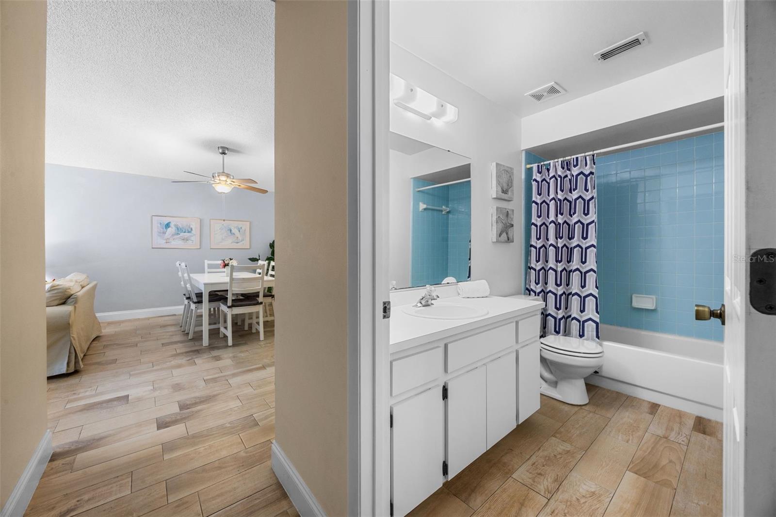 Image 37 of 72 For 4729 Windwood Drive