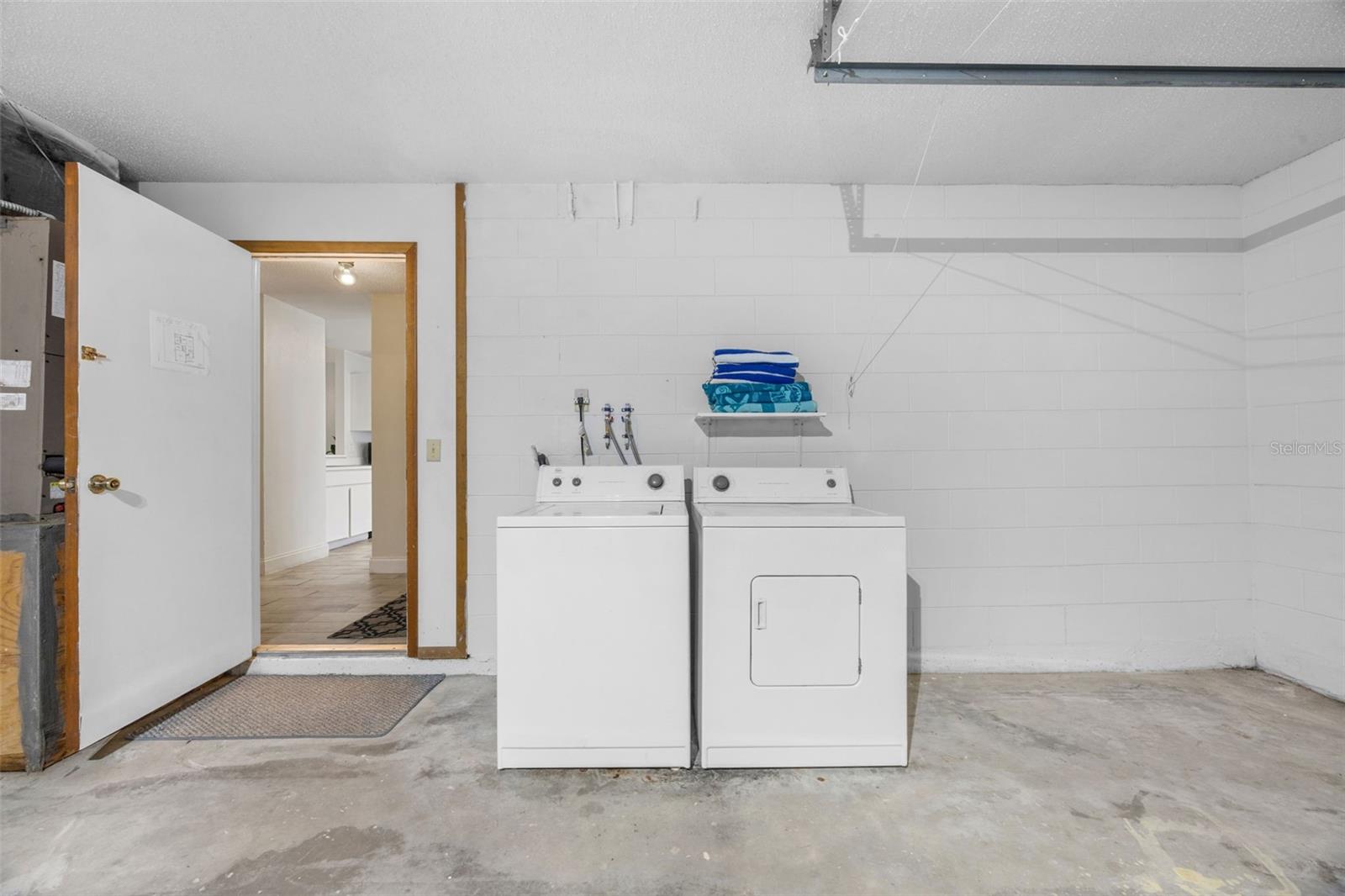 Image 42 of 72 For 4729 Windwood Drive