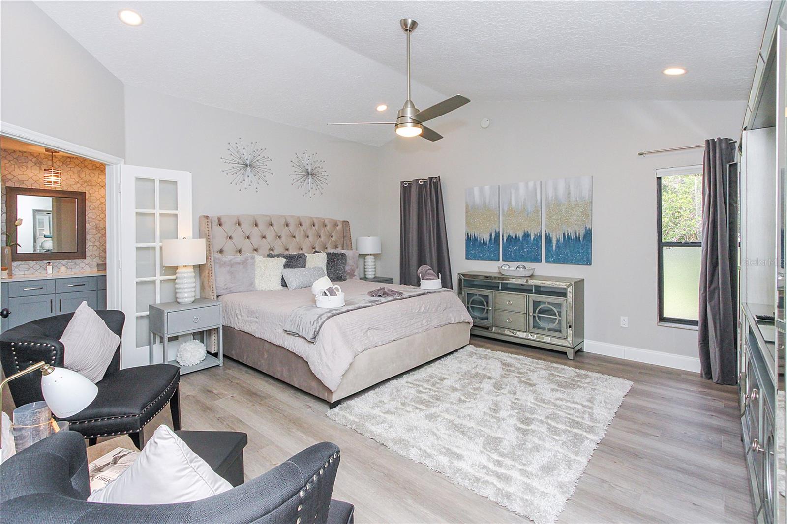 Image 21 of 44 For 4480 Gabriella Lane