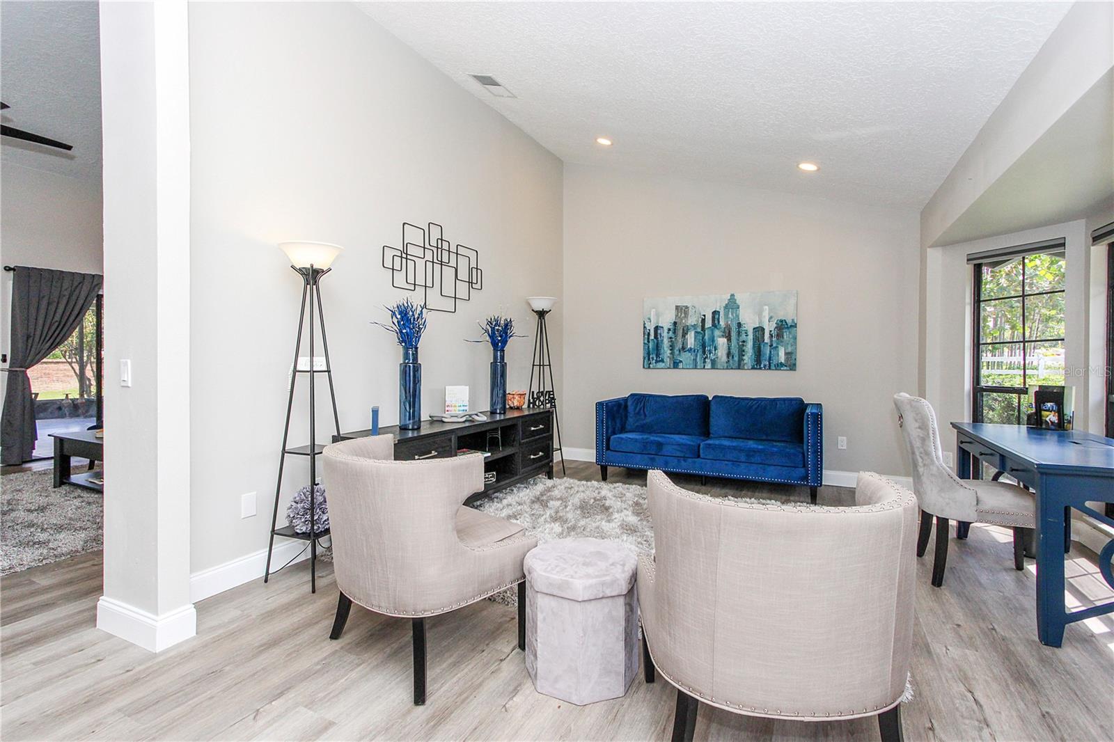 Image 7 of 44 For 4480 Gabriella Lane