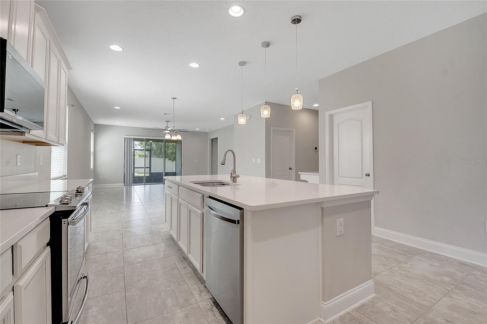 Image 13 of 44 For 1144 Narcoossee Del Sol Boulevard
