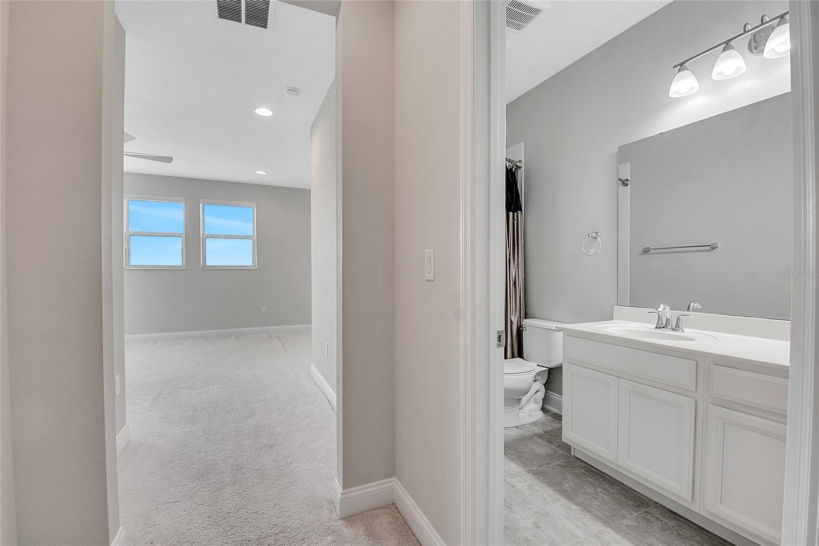 Image 34 of 44 For 1144 Narcoossee Del Sol Boulevard