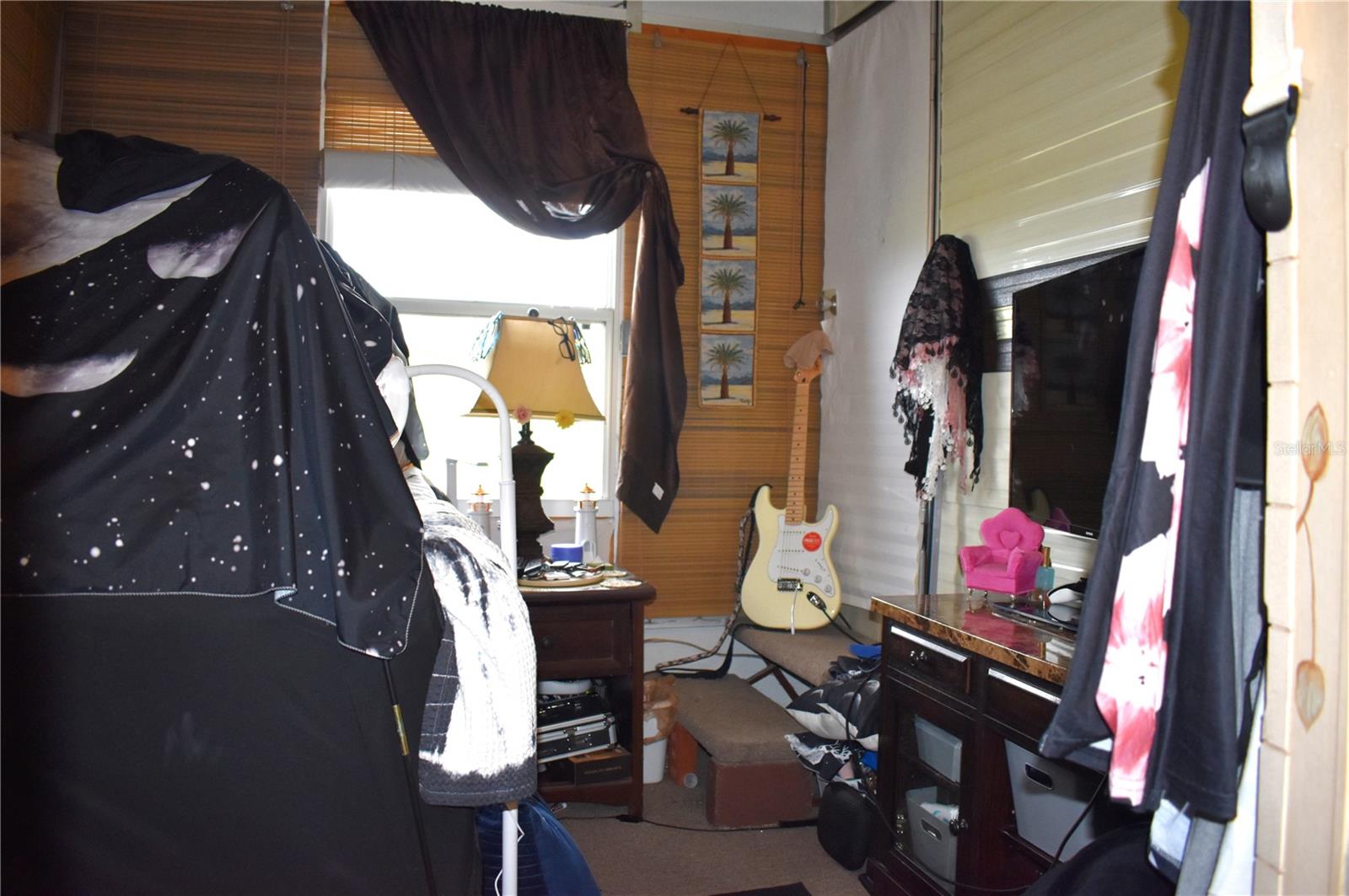 Image 16 of 17 For 9000 Us Hwy 192  52