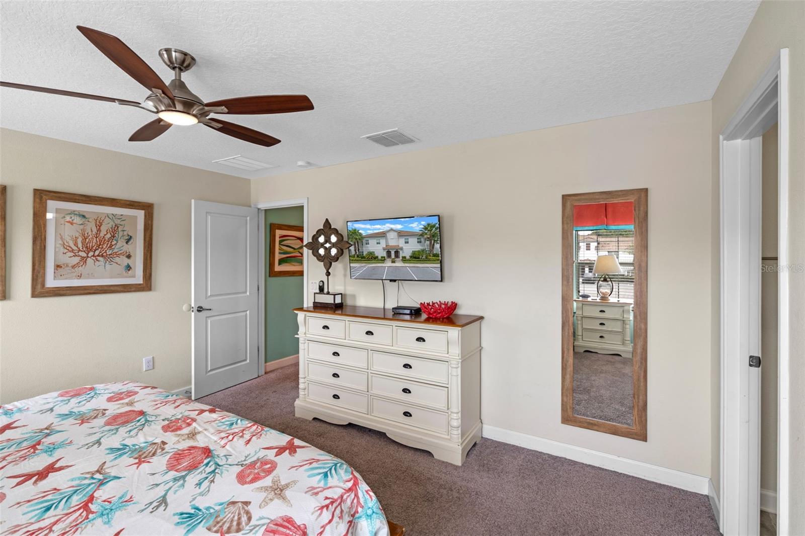 Image 13 of 52 For 9059 Dogleg Drive