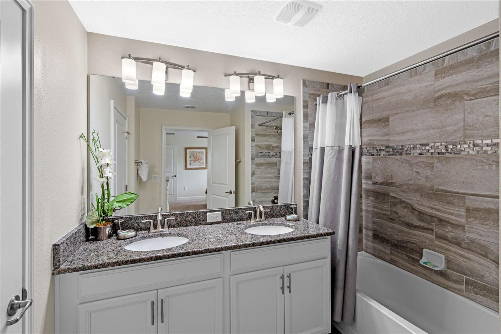 Image 15 of 52 For 9059 Dogleg Drive