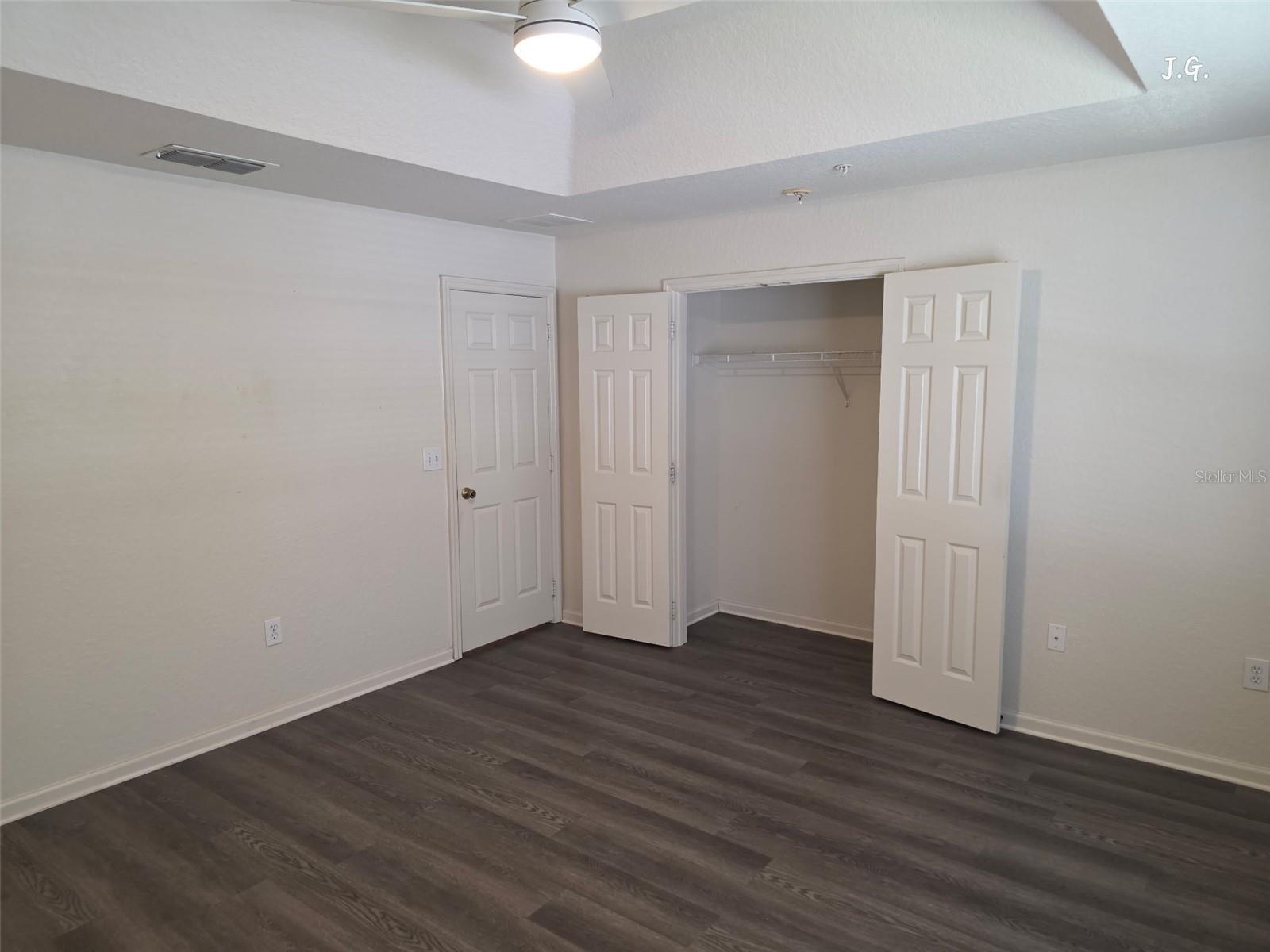 Image 6 of 12 For 3084 Ashland Lane N