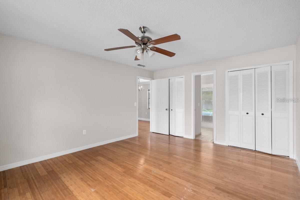 Image 7 of 24 For 6928 Sugarbush Drive