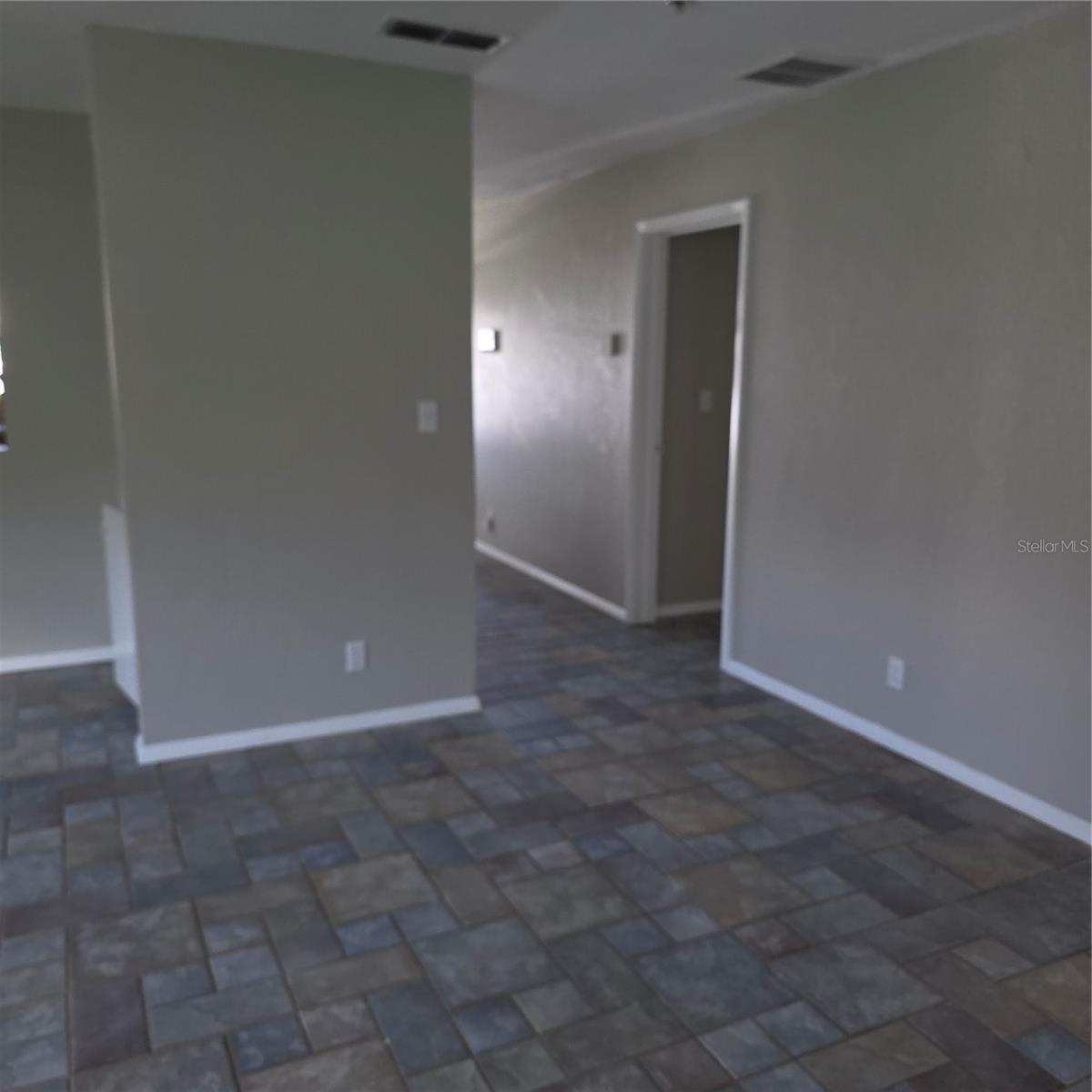 Image 4 of 6 For 8621 Pocasset Place