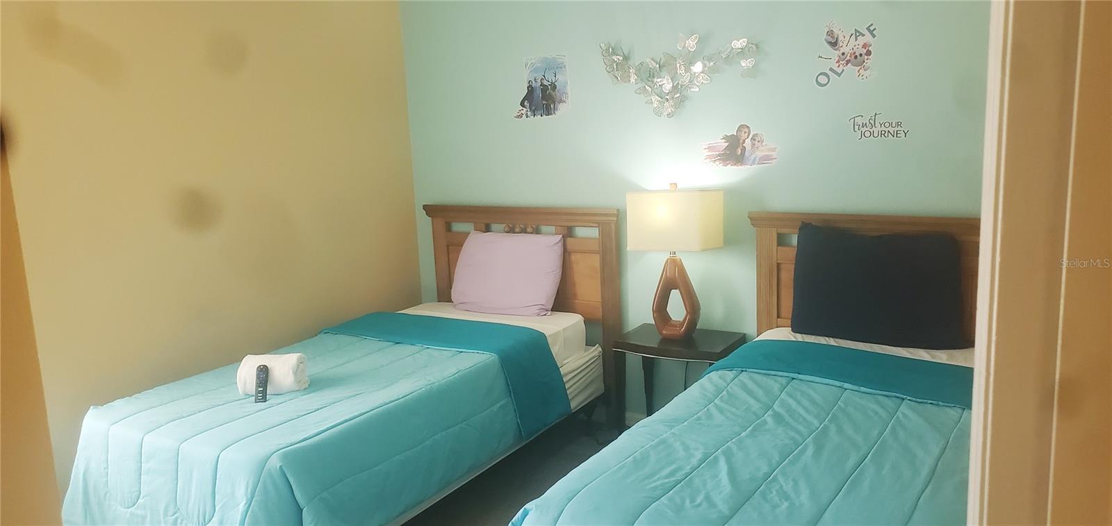 Image 12 of 25 For 525 Paloma Drive