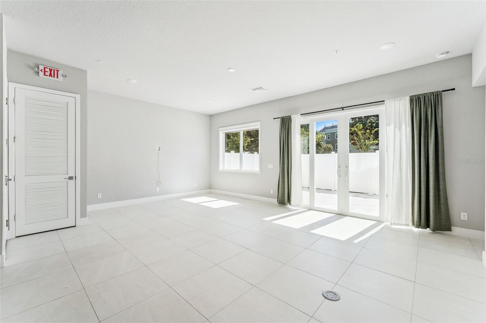 Image 11 of 29 For 7760 Sandy Ridge Drive 112