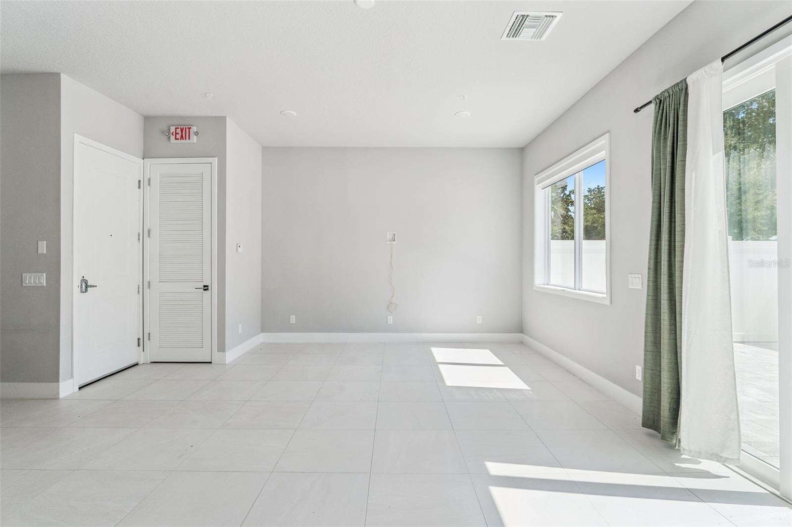 Image 12 of 29 For 7760 Sandy Ridge Drive 112
