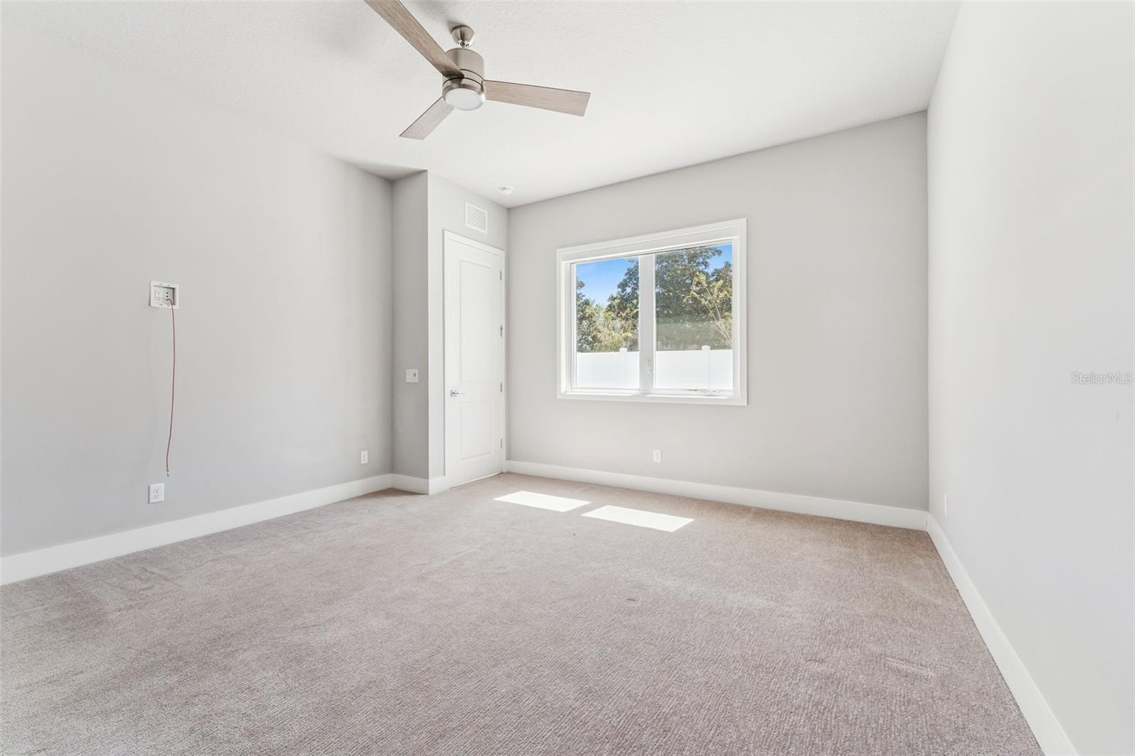 Image 20 of 29 For 7760 Sandy Ridge Drive 112