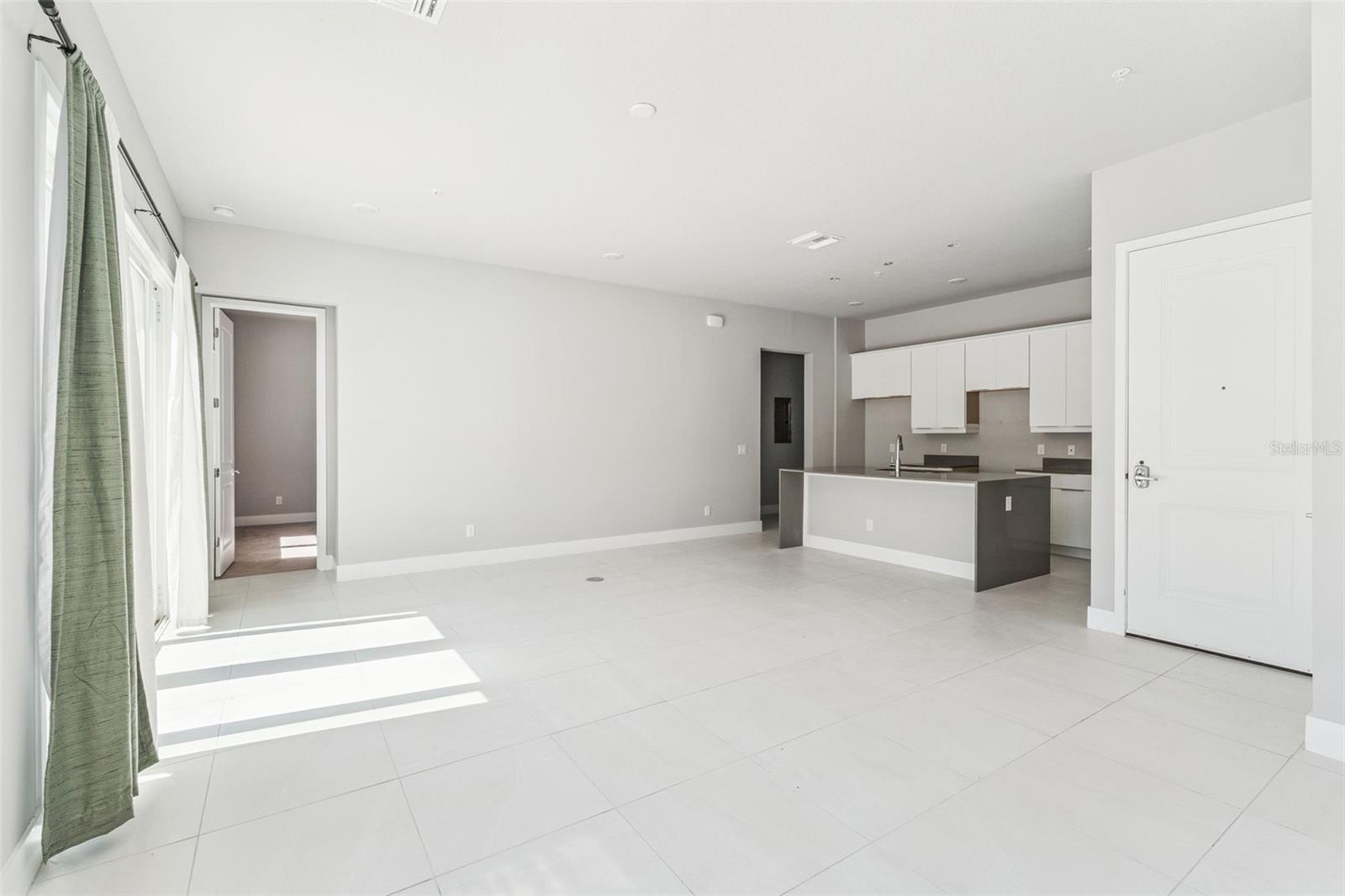 Image 9 of 29 For 7760 Sandy Ridge Drive 112