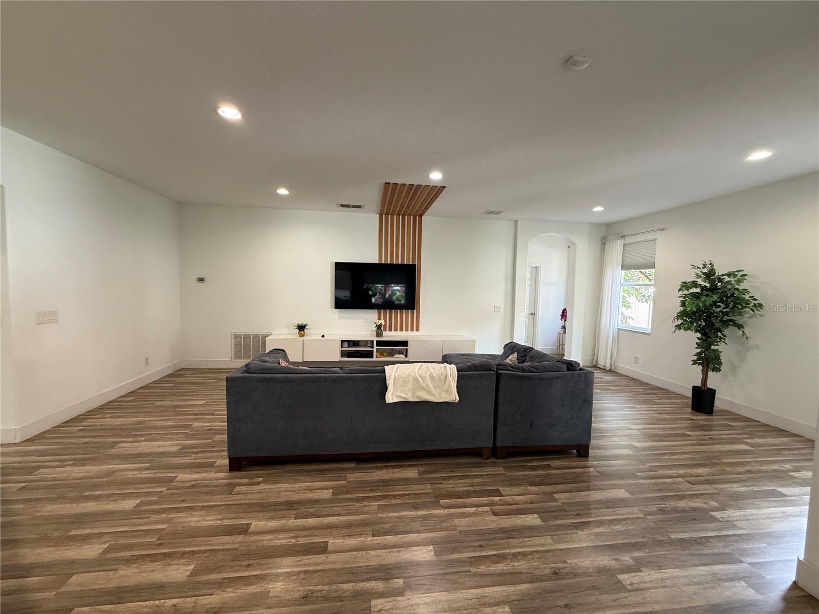 Image 11 of 58 For 11701 Fitzgerald Butler Road