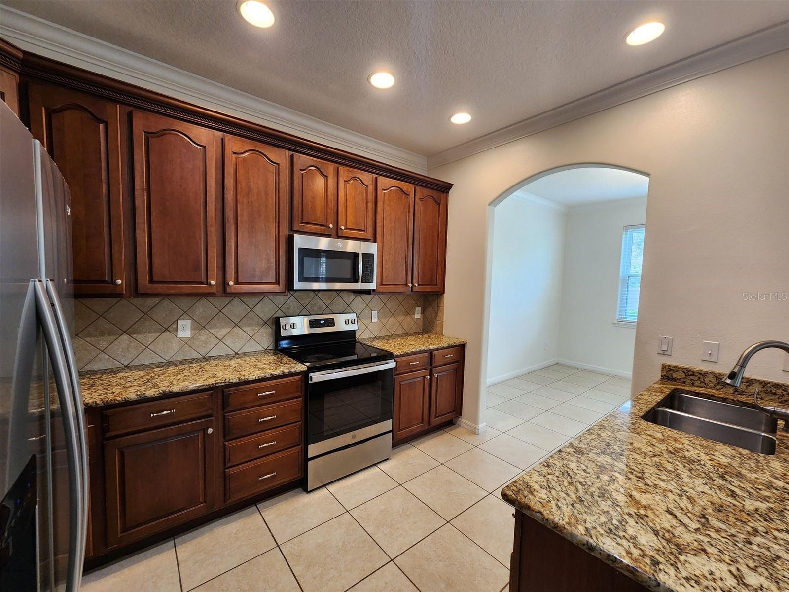 Image 19 of 43 For 2299 Chatham Place Drive