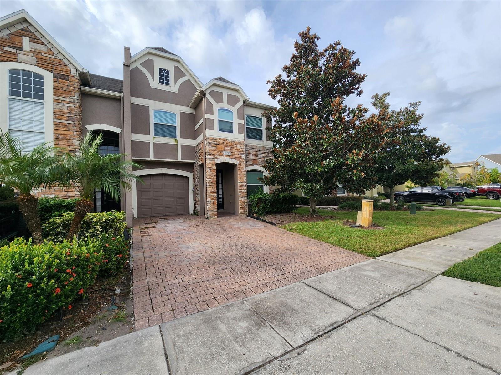 Image 3 of 43 For 2299 Chatham Place Drive