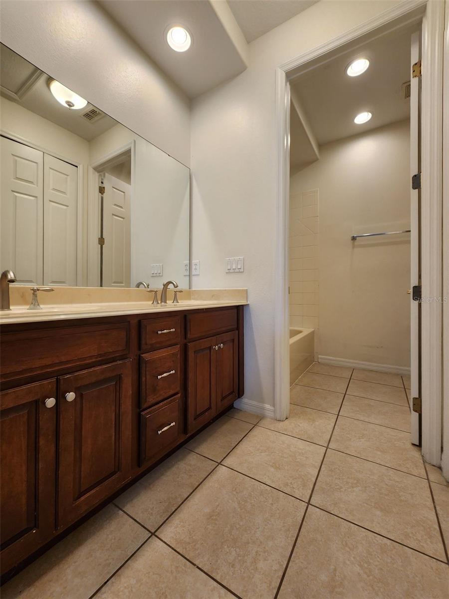Image 36 of 43 For 2299 Chatham Place Drive