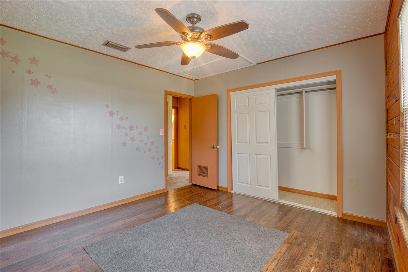 Image 12 of 22 For 1674 Orange Lane