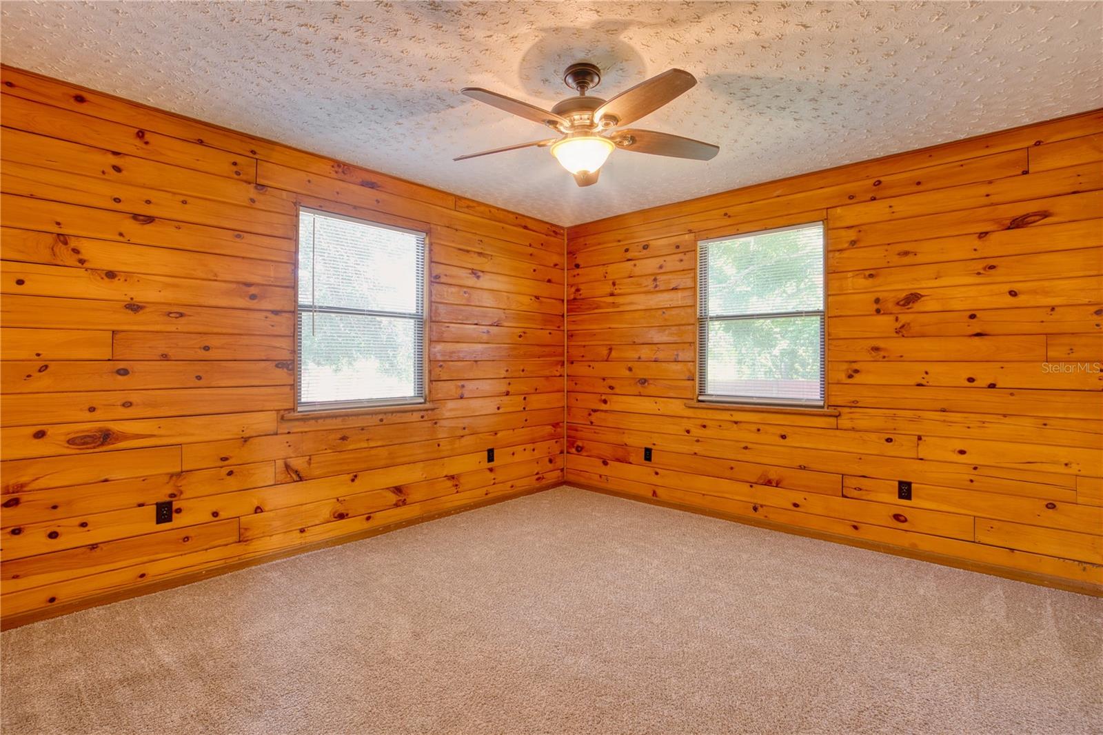 Image 15 of 22 For 1674 Orange Lane