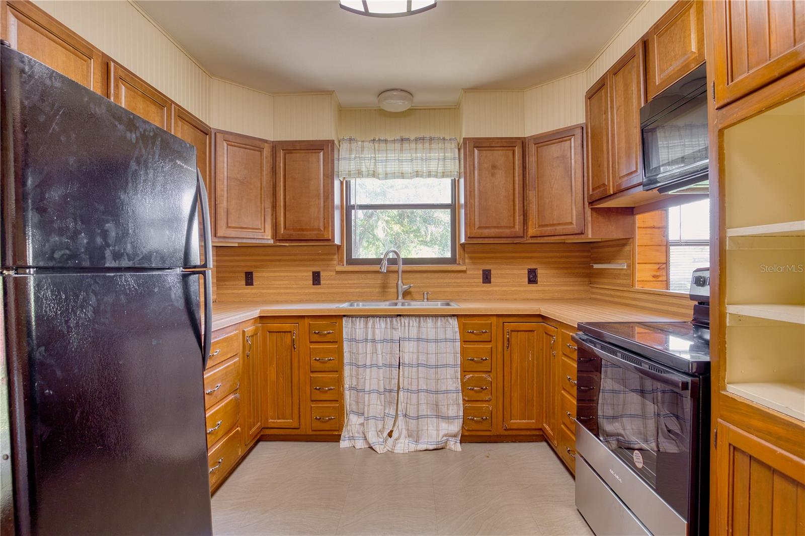 Image 6 of 22 For 1674 Orange Lane