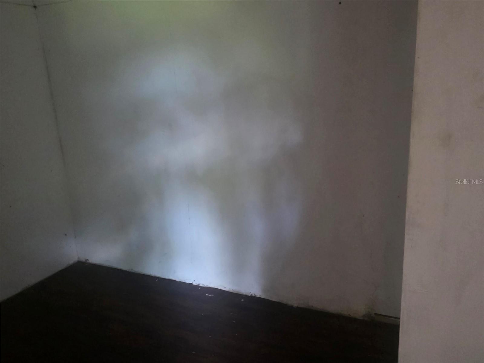 Image 4 of 9 For 619 9th Street