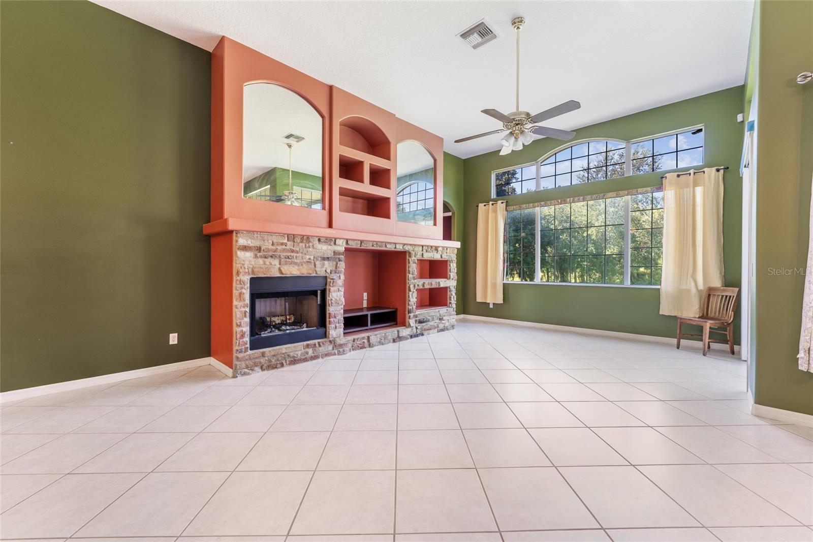 Image 13 of 38 For 3330 Earle Court