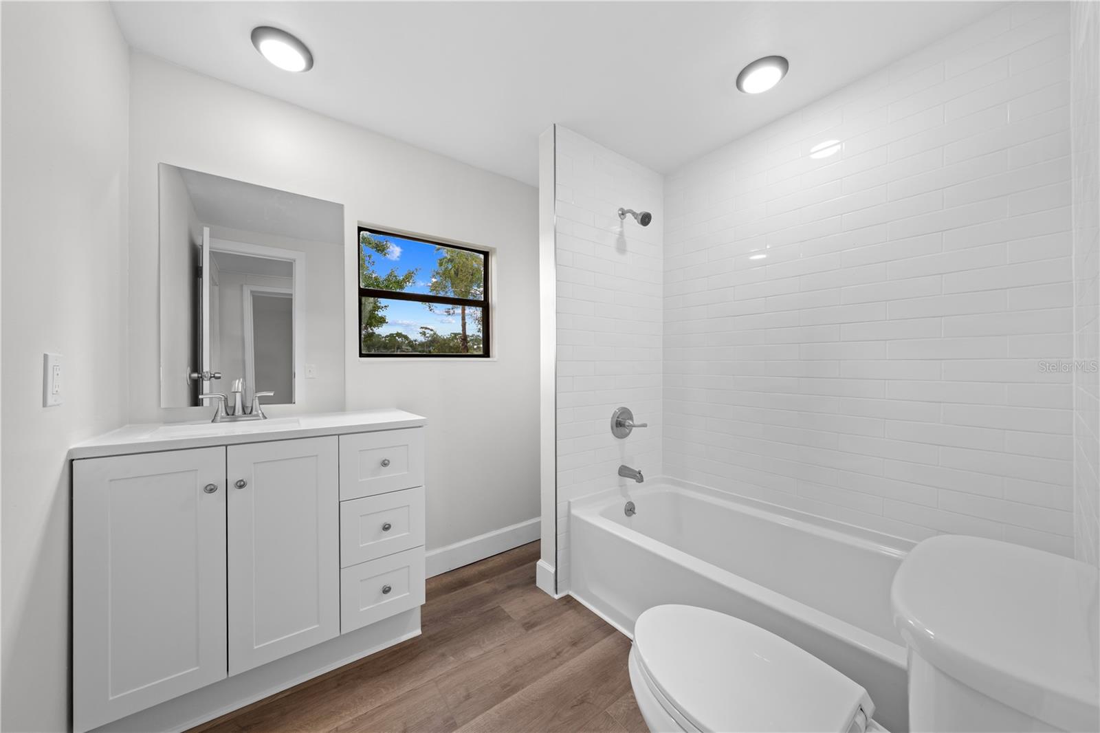 Image 23 of 34 For 3315 Rambler Avenue