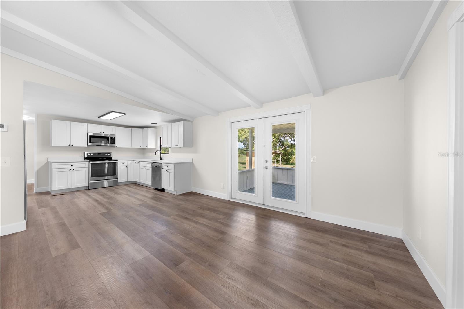 Image 8 of 34 For 3315 Rambler Avenue