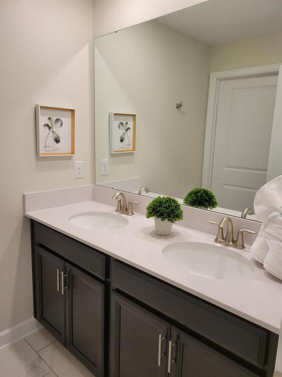 Image 23 of 29 For 1184 Challenge Drive